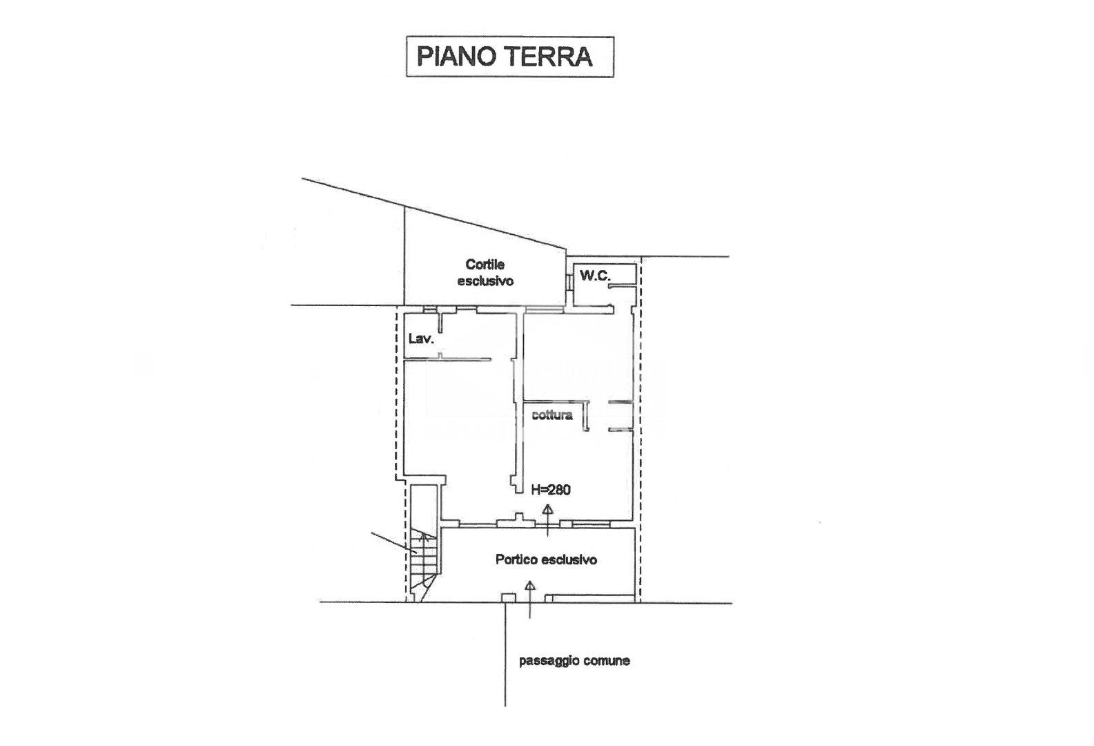 Casa Plurifamiliare in vendita a Pandino