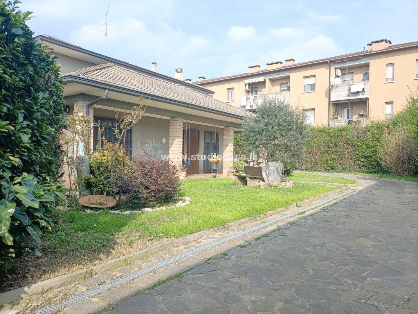 Villa Unifamiliare in vendita a Pandino