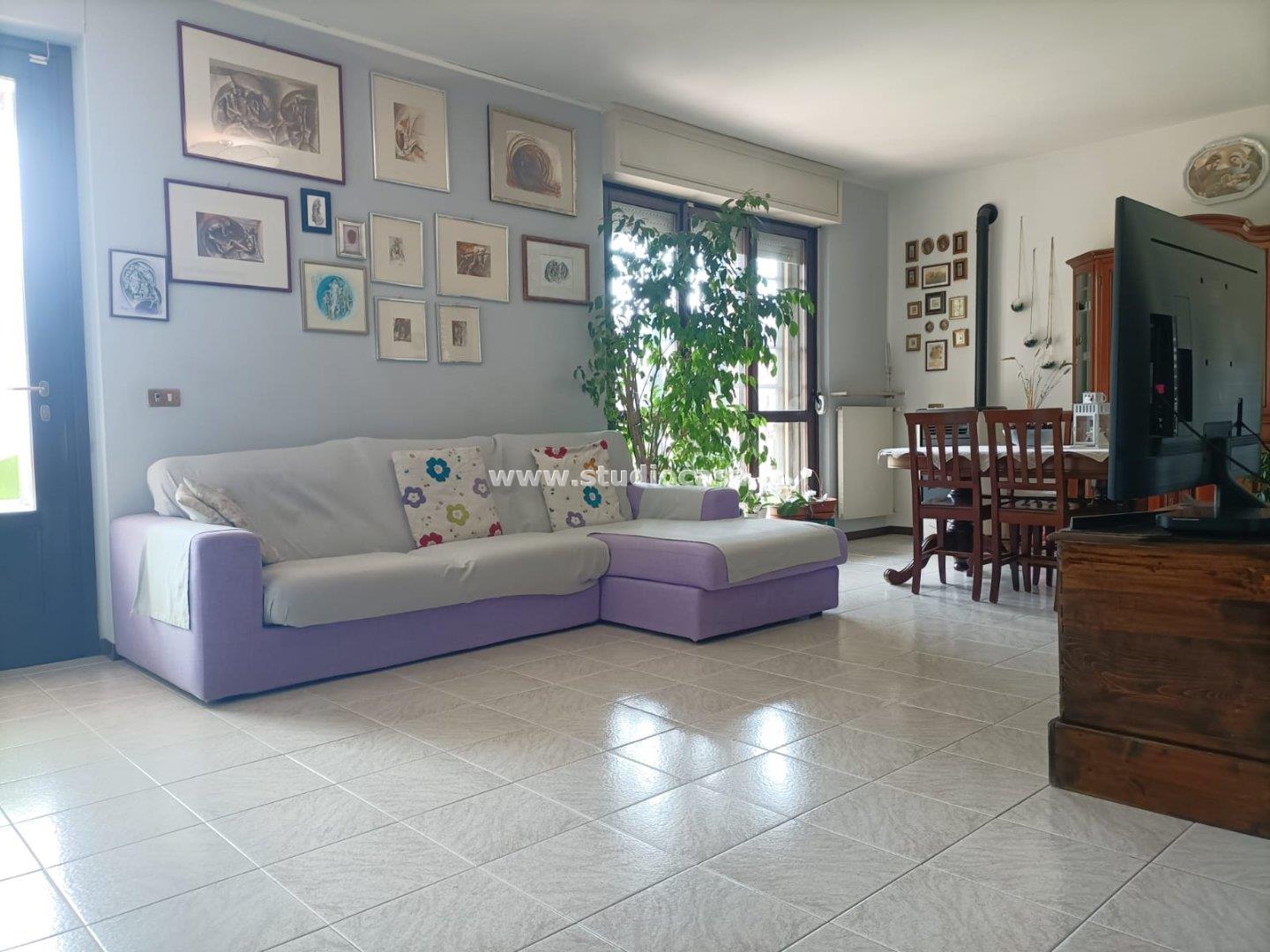 Villa Unifamiliare in vendita a Pandino