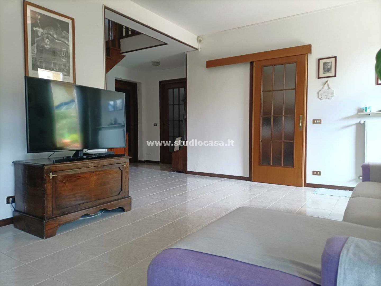 Villa Unifamiliare in vendita a Pandino