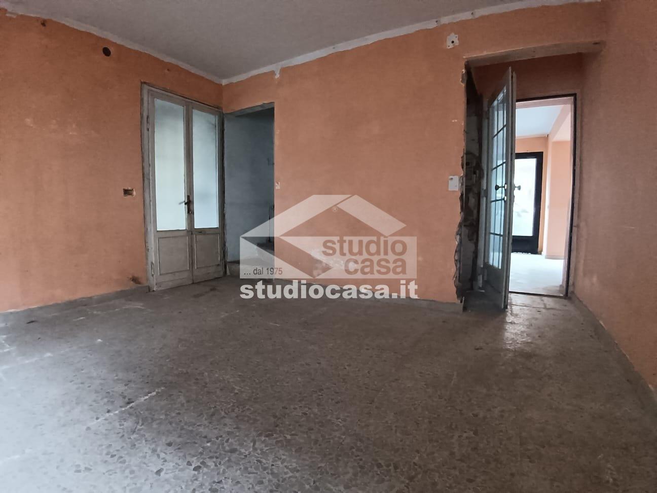 Casa Plurifamiliare in vendita a Sergnano