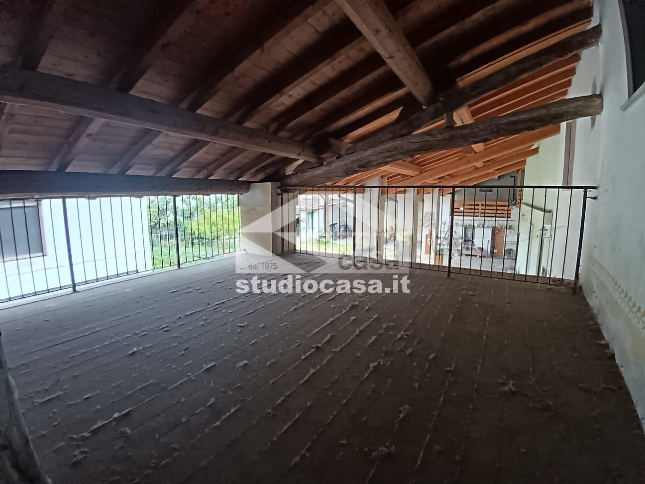 Casa Plurifamiliare in vendita a Sergnano