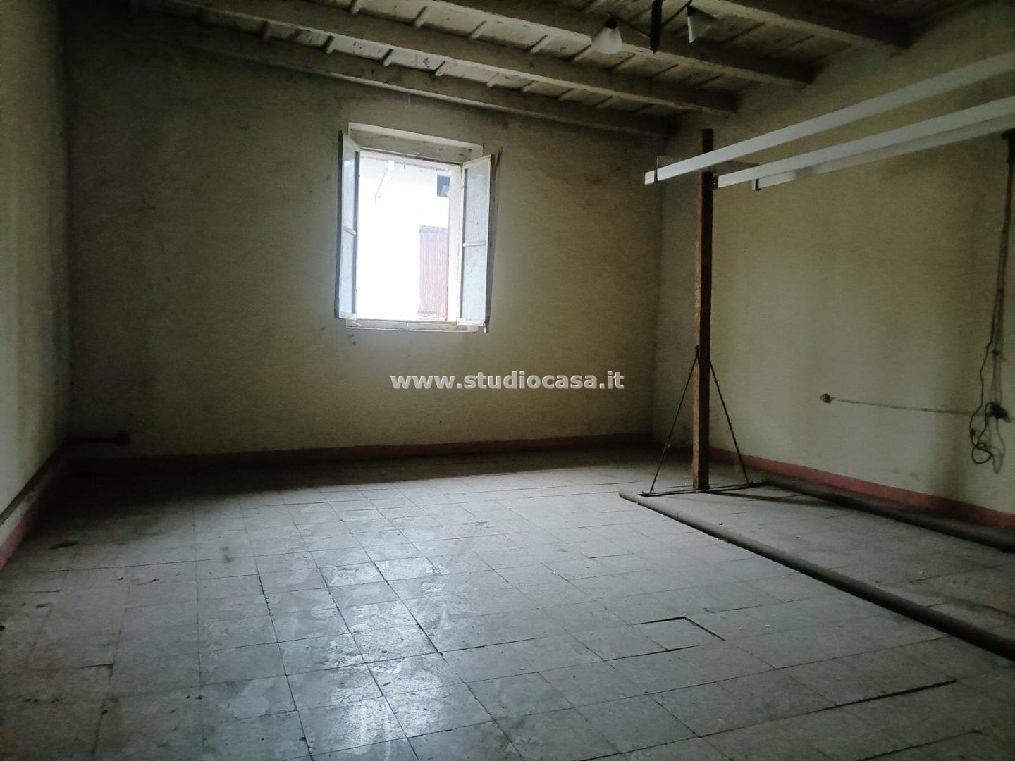 Casa Plurifamiliare in vendita a Casaletto Vaprio