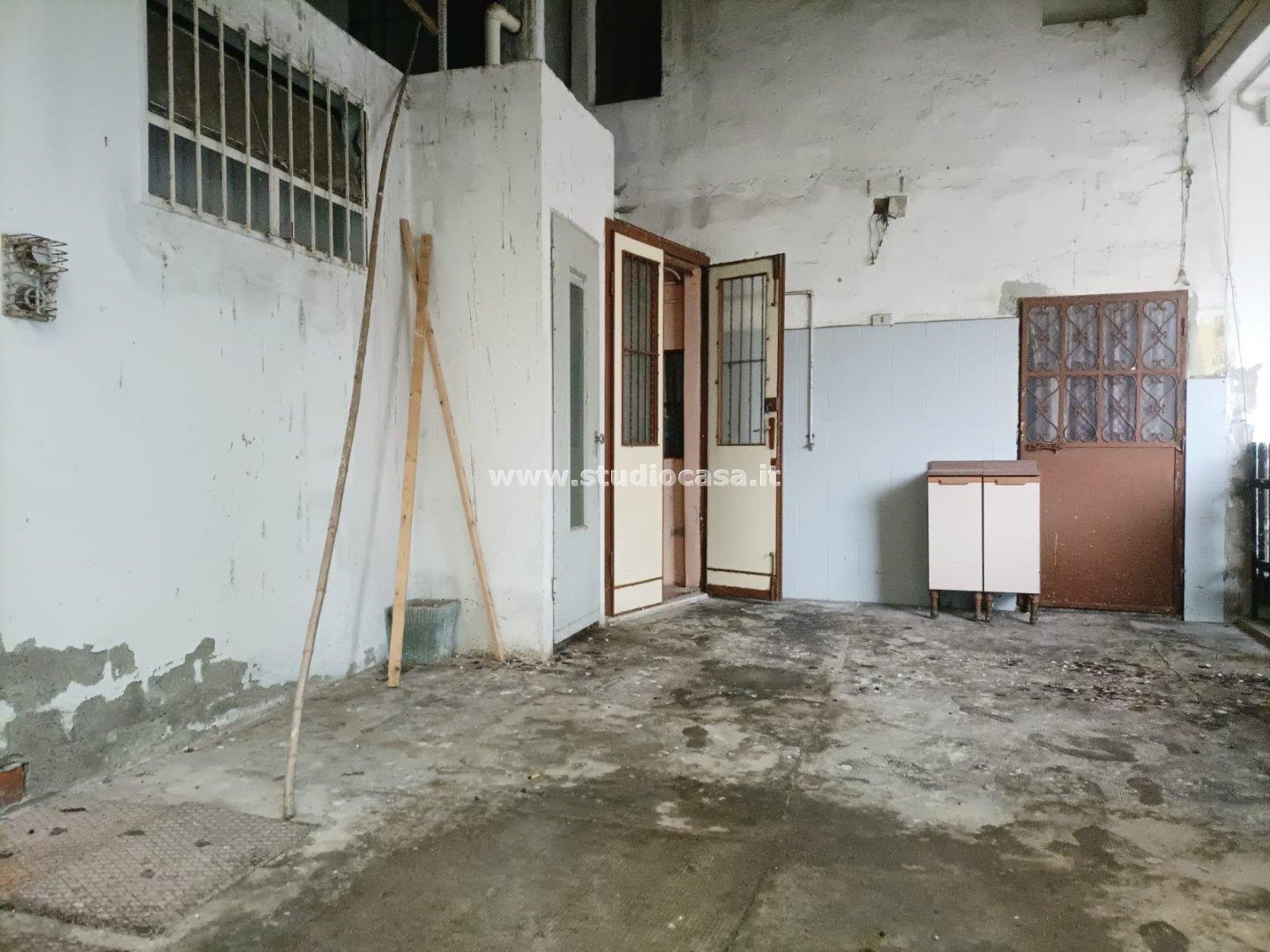 Casa Plurifamiliare in vendita a Casaletto Vaprio