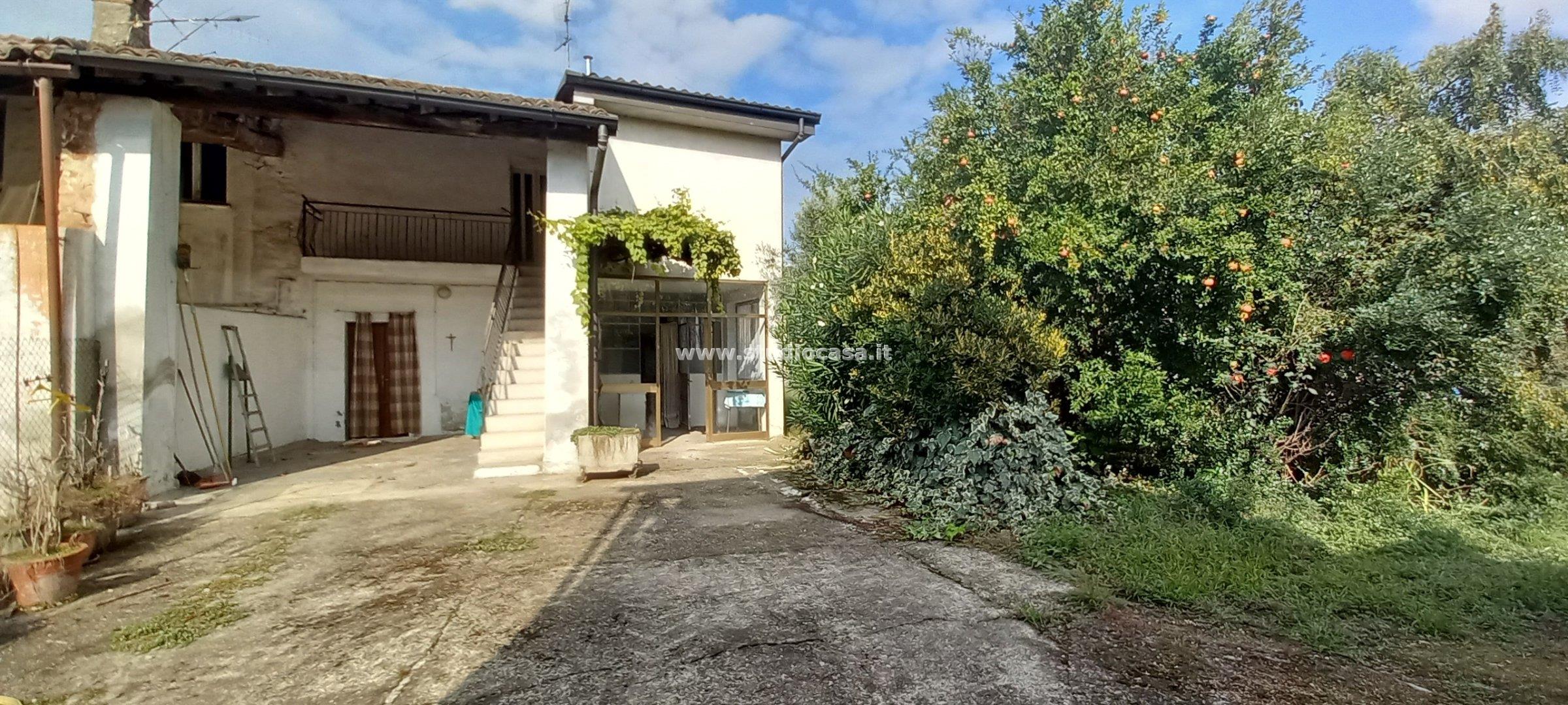 Casa Unifamiliare in vendita a Palazzo Pignano