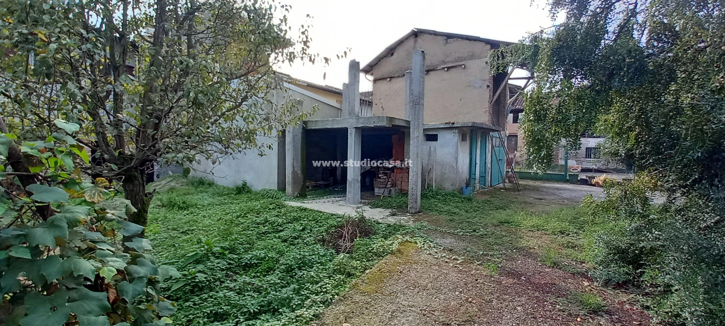 Casa Unifamiliare in vendita a Palazzo Pignano