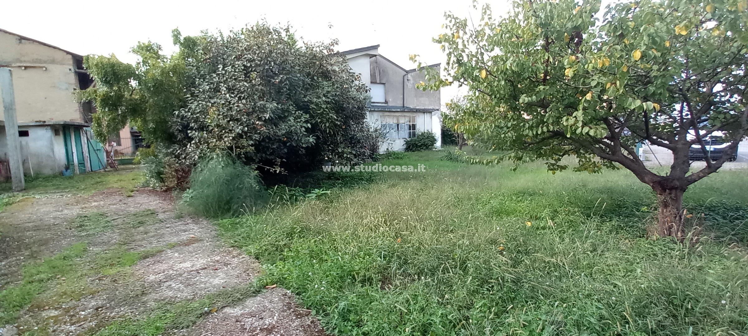 Casa Unifamiliare in vendita a Palazzo Pignano