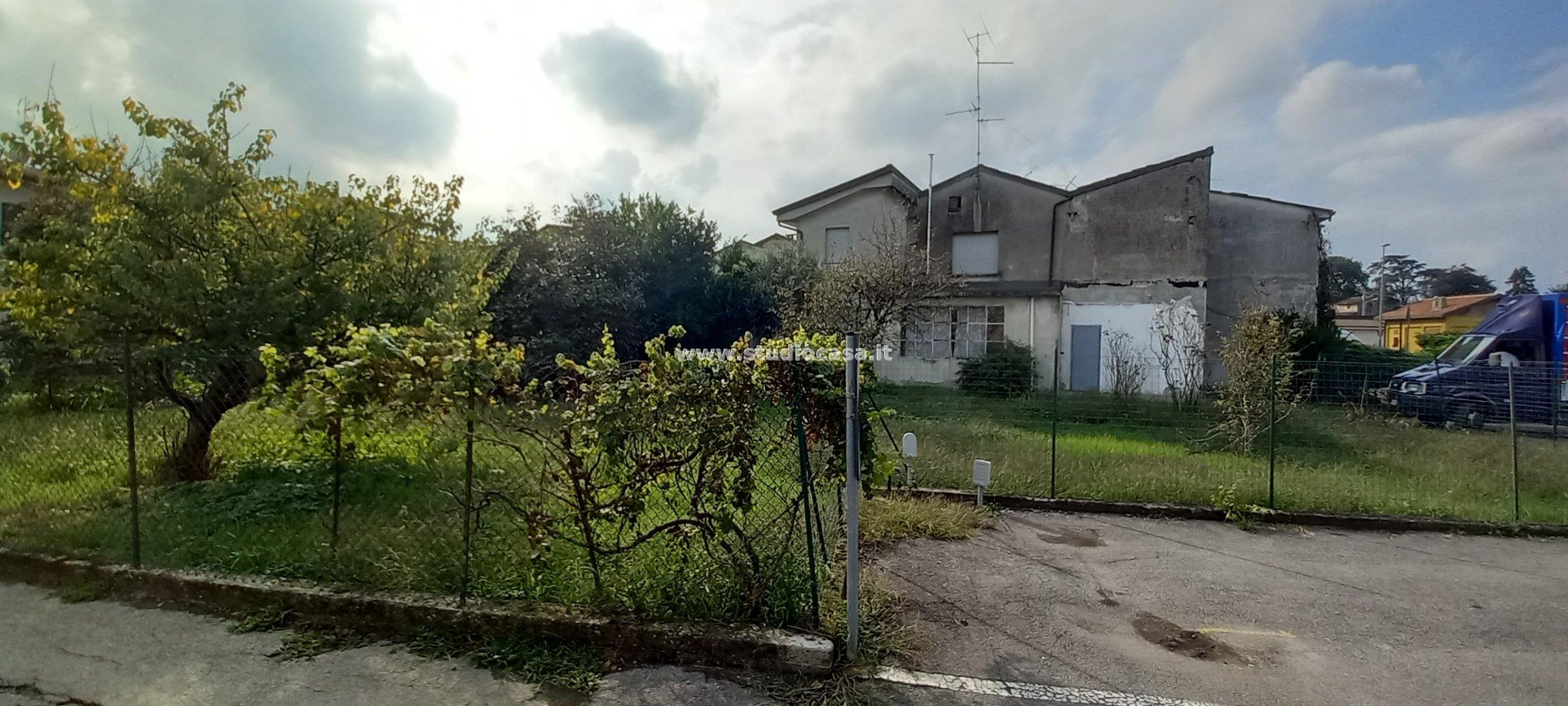 Casa Unifamiliare in vendita a Palazzo Pignano