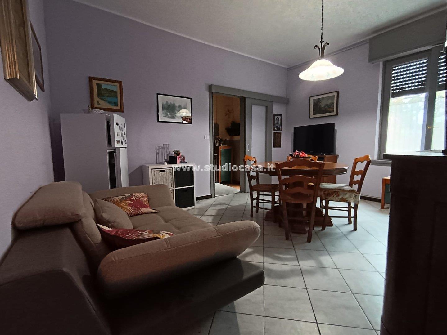 Casa Plurifamiliare in vendita a Pandino