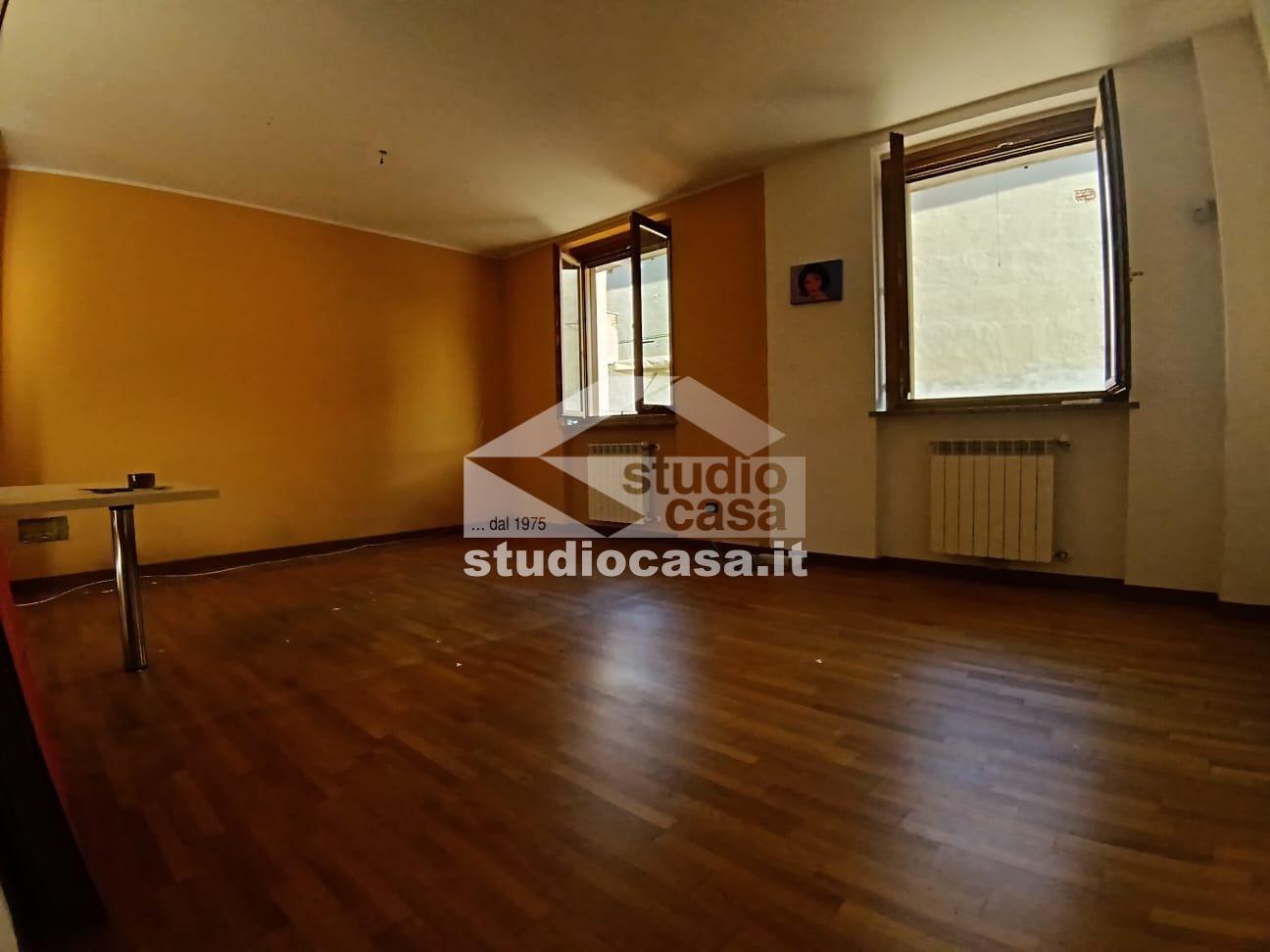 Ufficio in vendita a Pandino