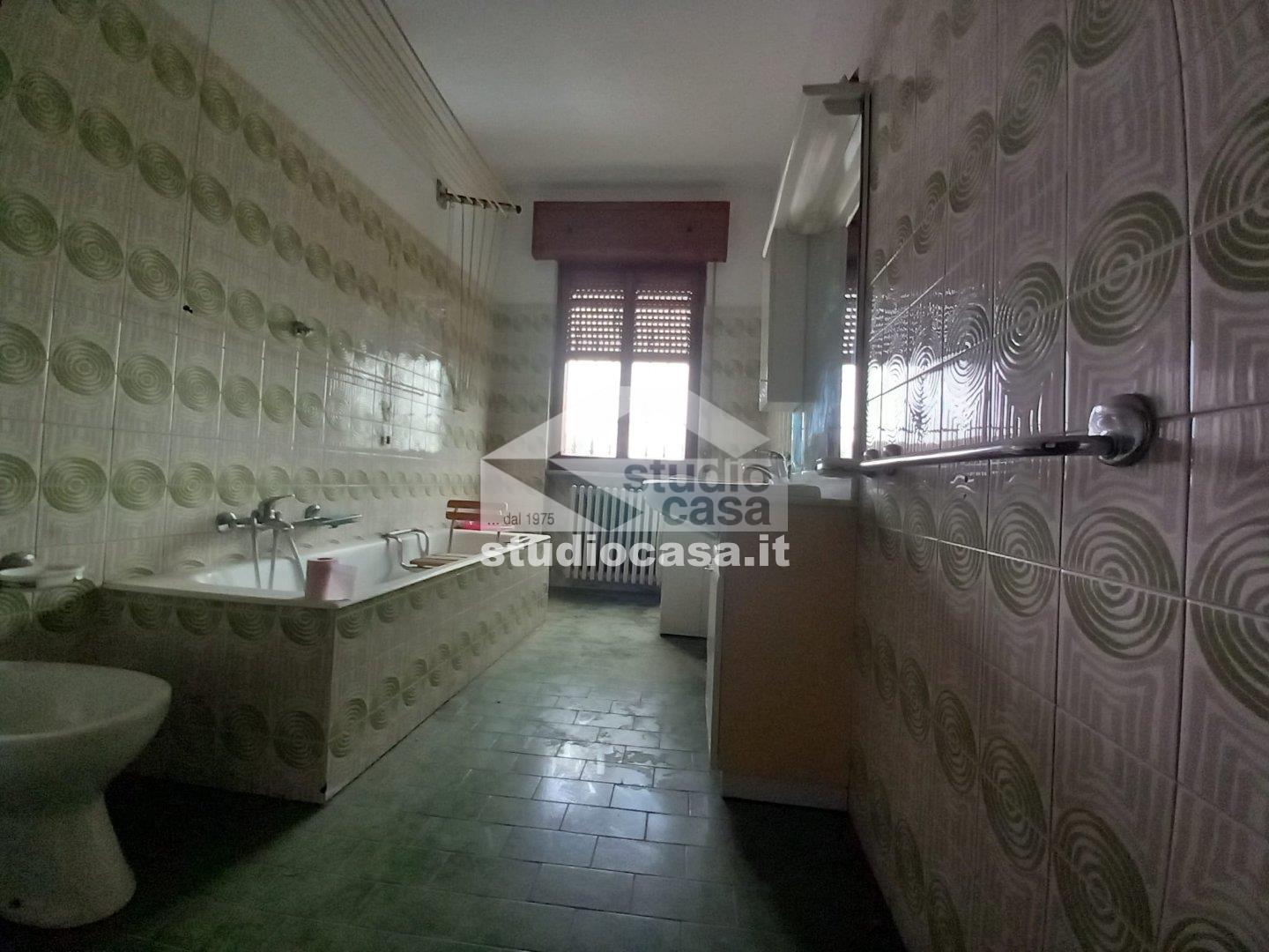 Casa Plurifamiliare in vendita a Palazzo Pignano