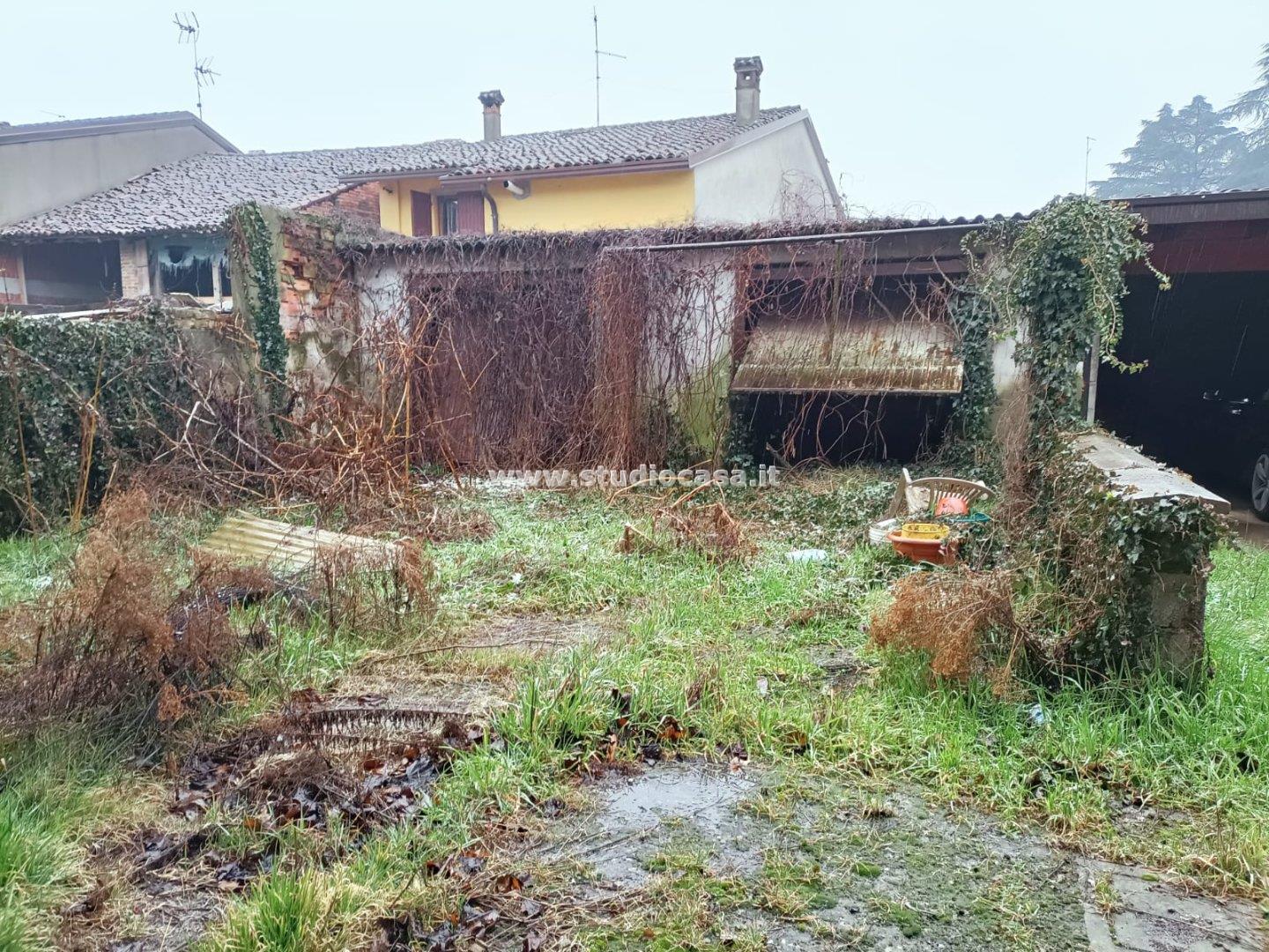 Casa Plurifamiliare in vendita a Casaletto Vaprio