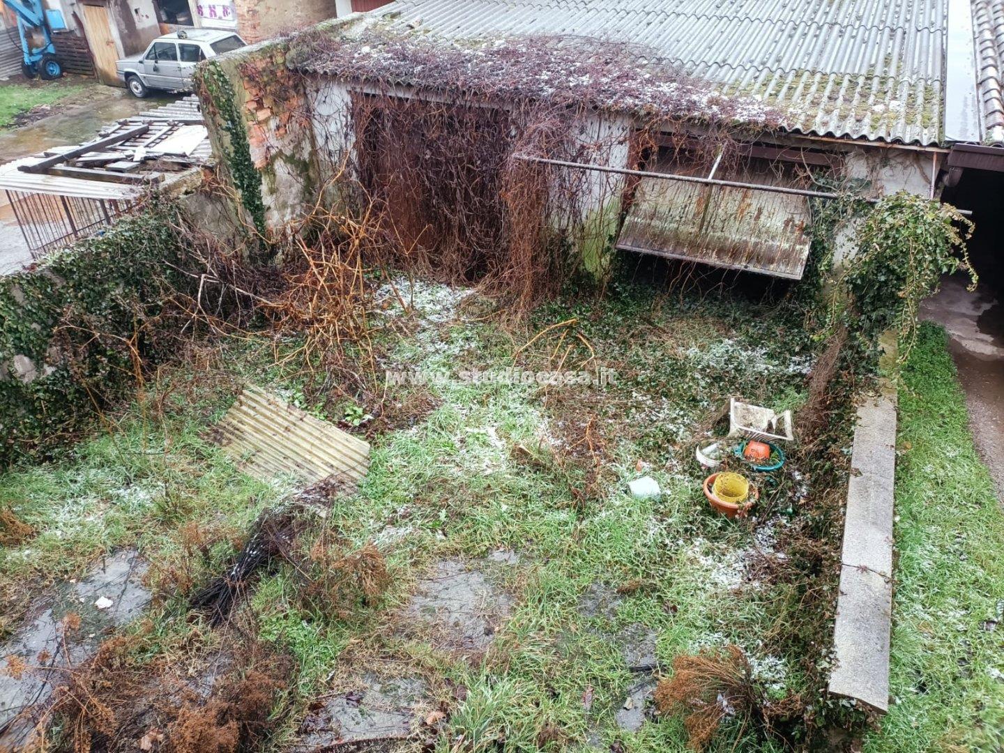 Casa Plurifamiliare in vendita a Casaletto Vaprio