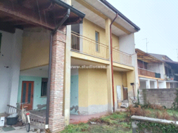 Casa Plurifamiliare in vendita a Casaletto Vaprio