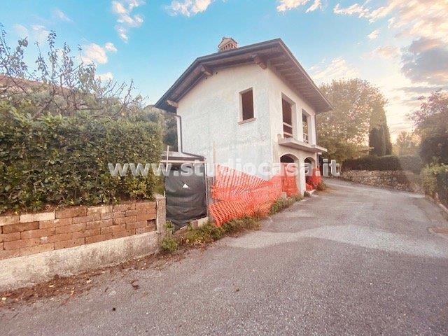 Villa Unifamiliare in vendita a Manerba del Garda