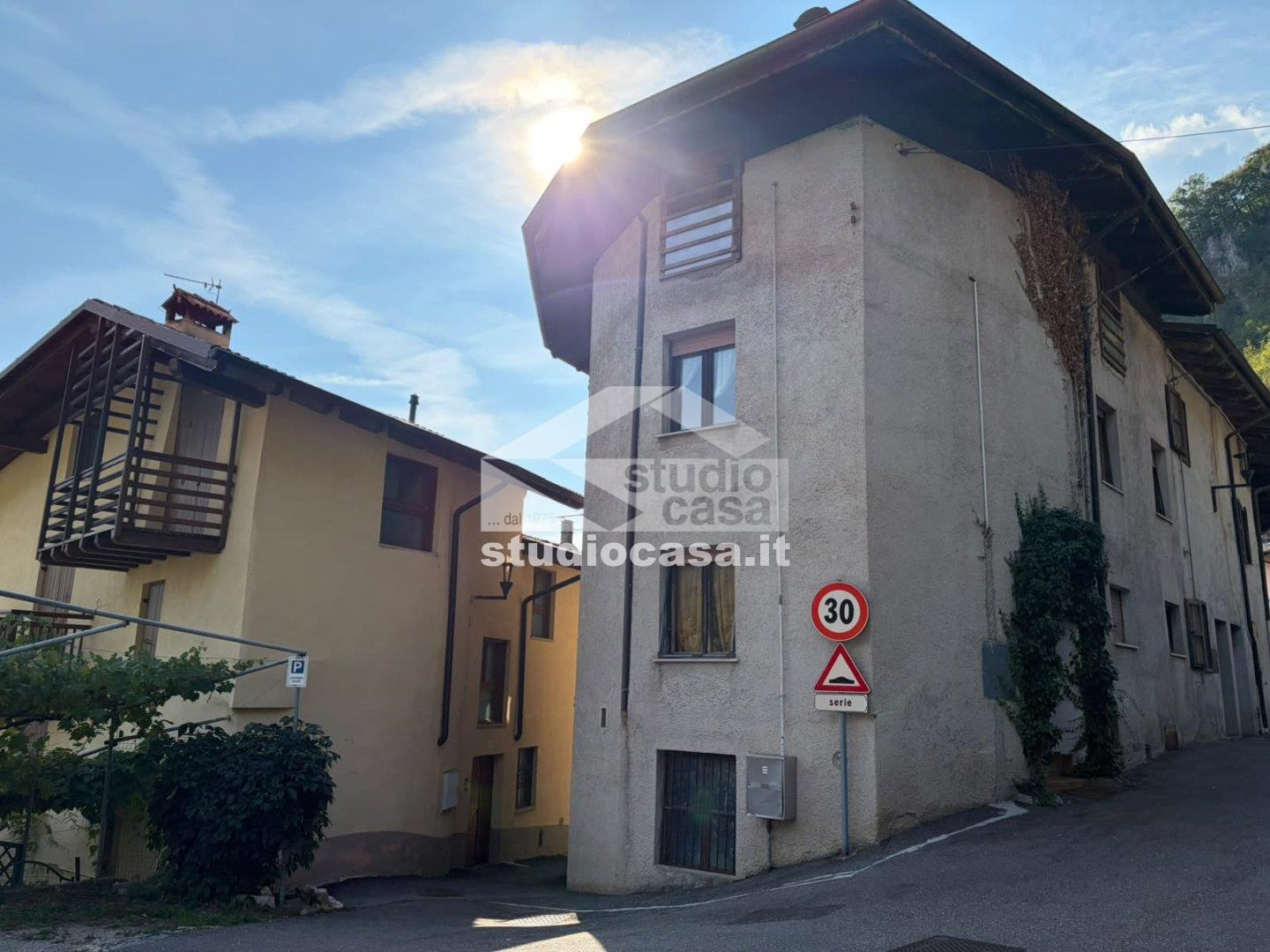 Appartamento in vendita a Cimone
