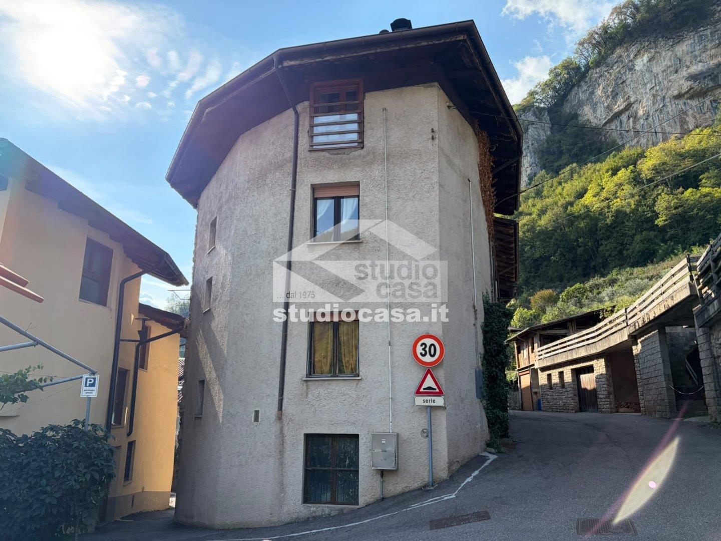 Appartamento in vendita a Cimone