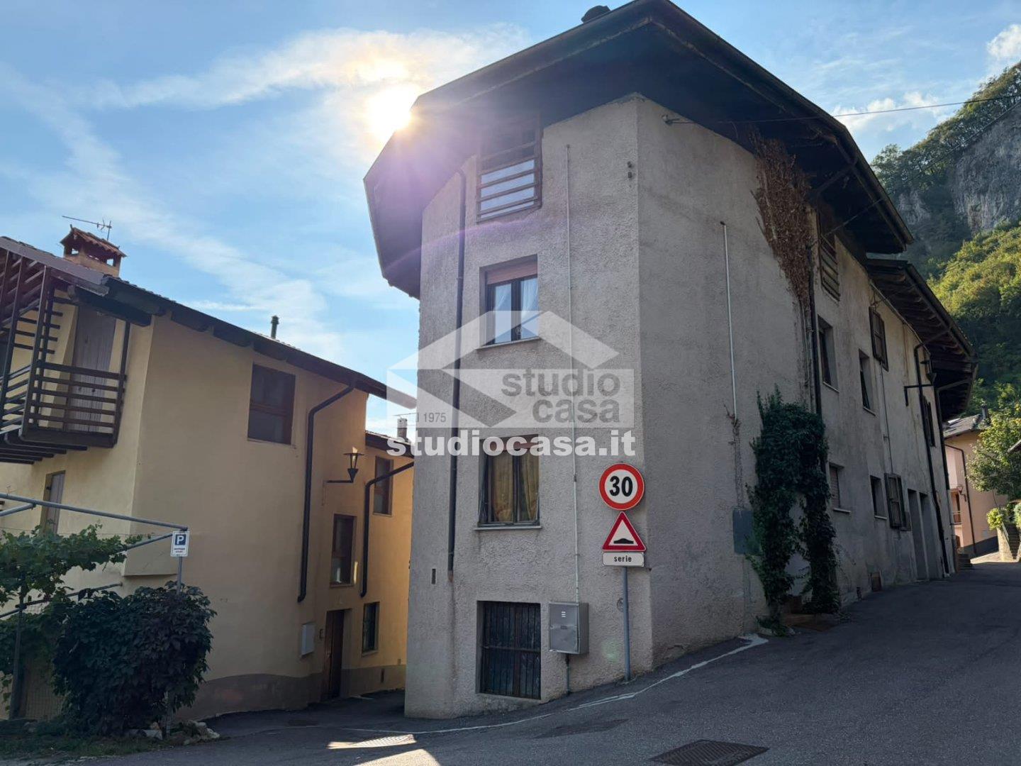 Appartamento in vendita a Cimone