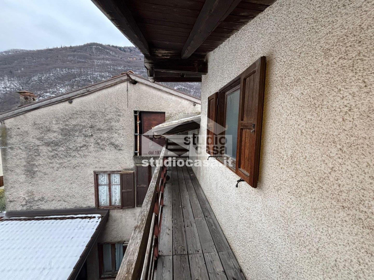 Casa Unifamiliare in vendita a Cimone