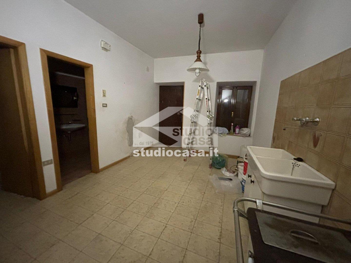 Casa Unifamiliare in vendita a Cimone