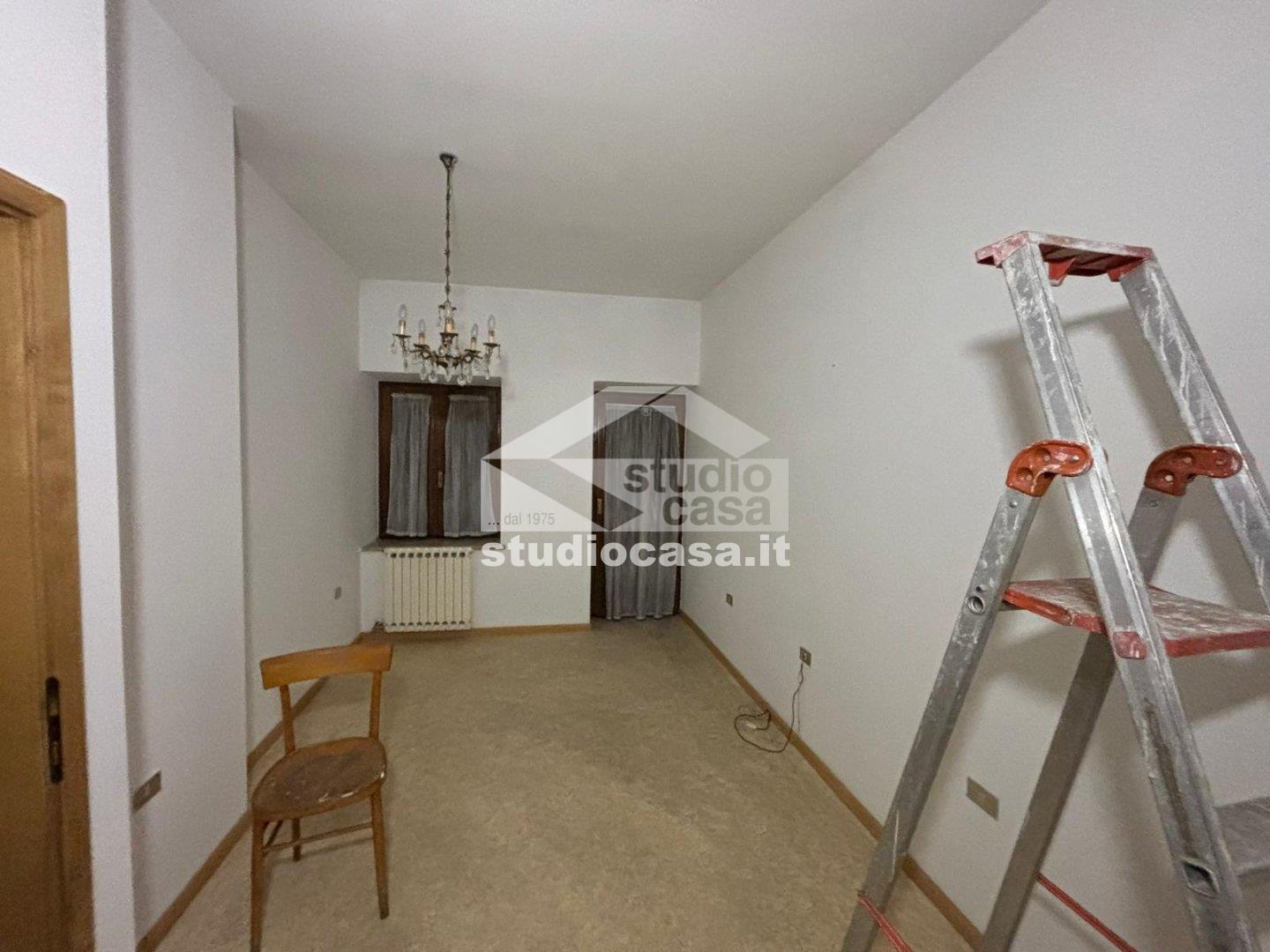 Casa Unifamiliare in vendita a Cimone