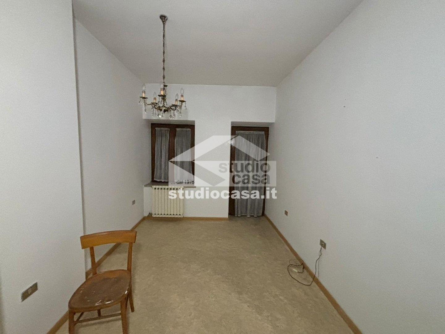Casa Unifamiliare in vendita a Cimone