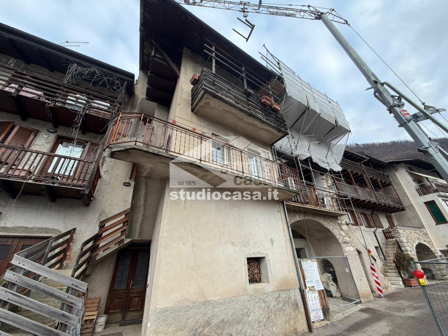 Casa Unifamiliare in vendita a Cimone