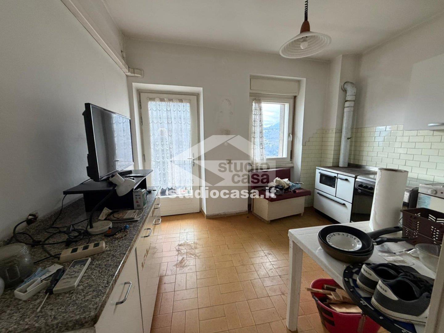 Casa Unifamiliare in vendita a Cimone