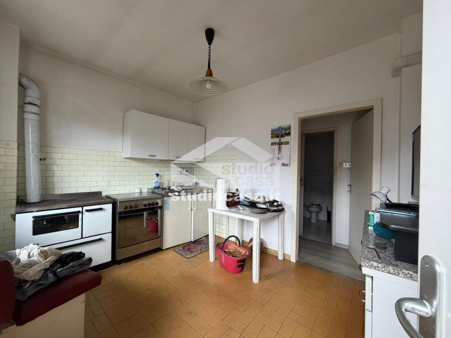 Casa Unifamiliare in vendita a Cimone