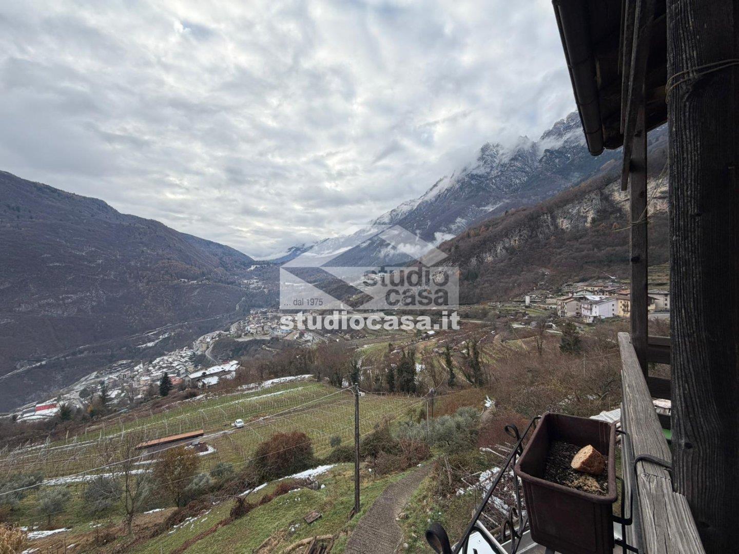 Casa Unifamiliare in vendita a Cimone