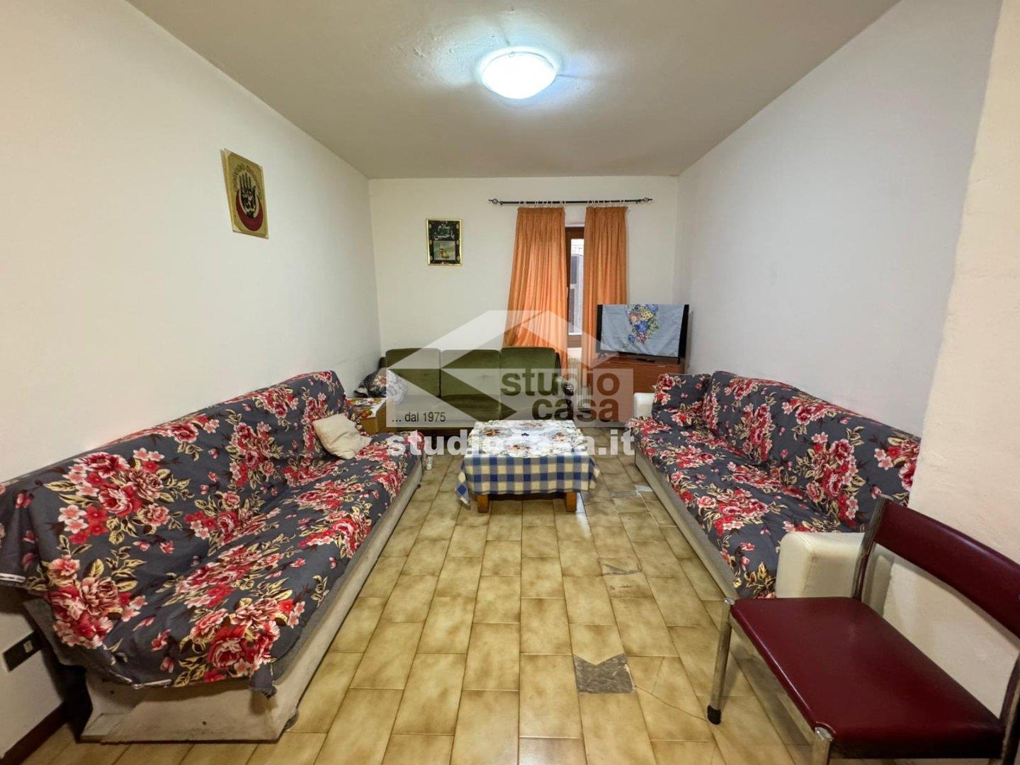 Casa Unifamiliare in vendita a Cimone
