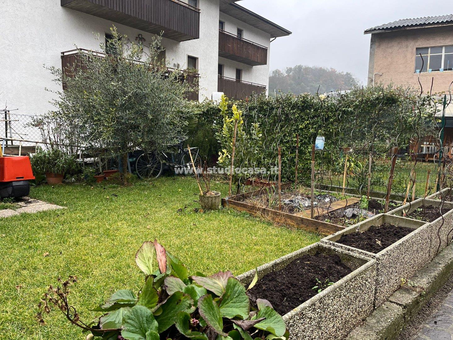 Appartamento in vendita a Vallelaghi