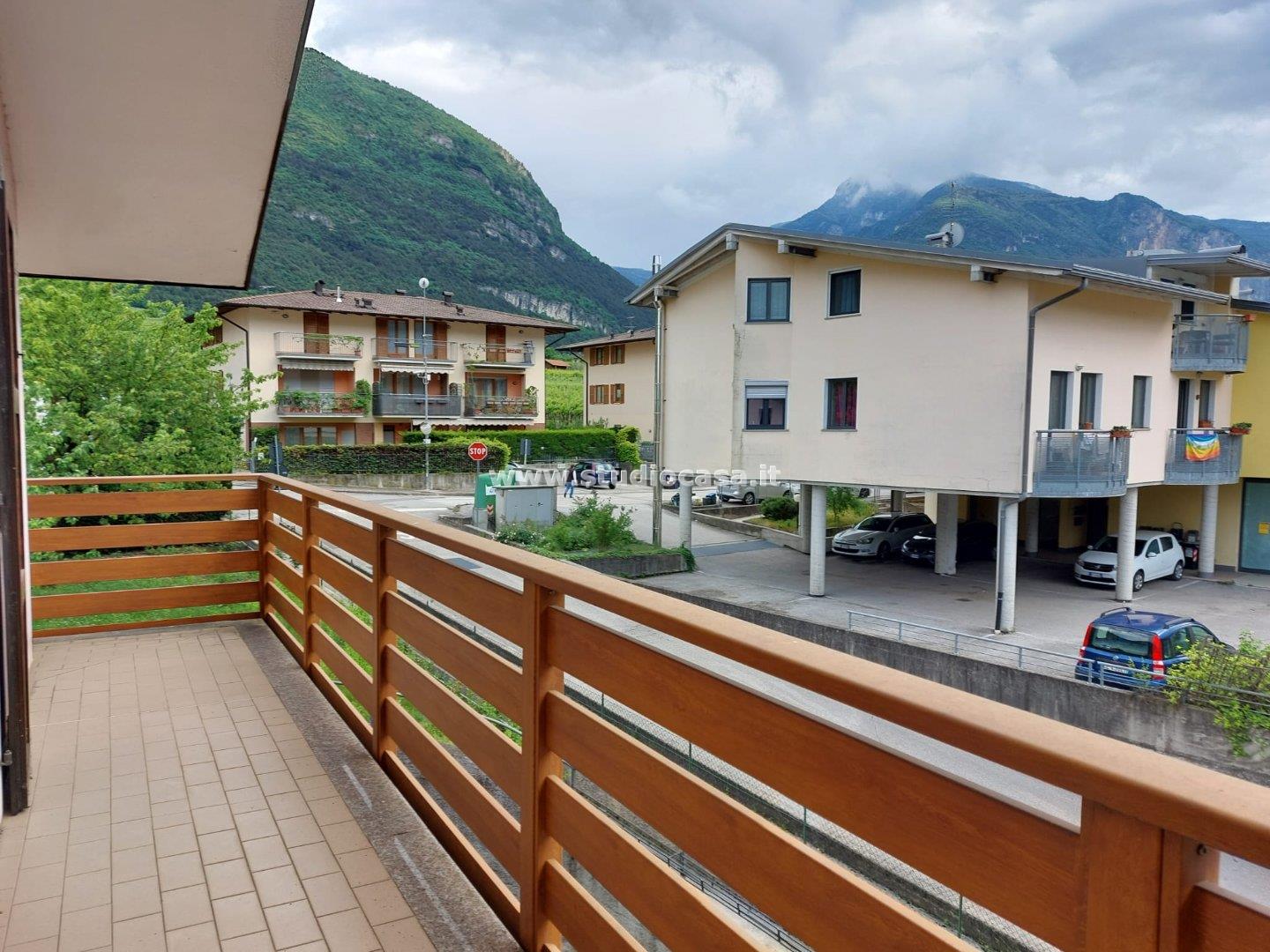 Appartamento in vendita a Besenello