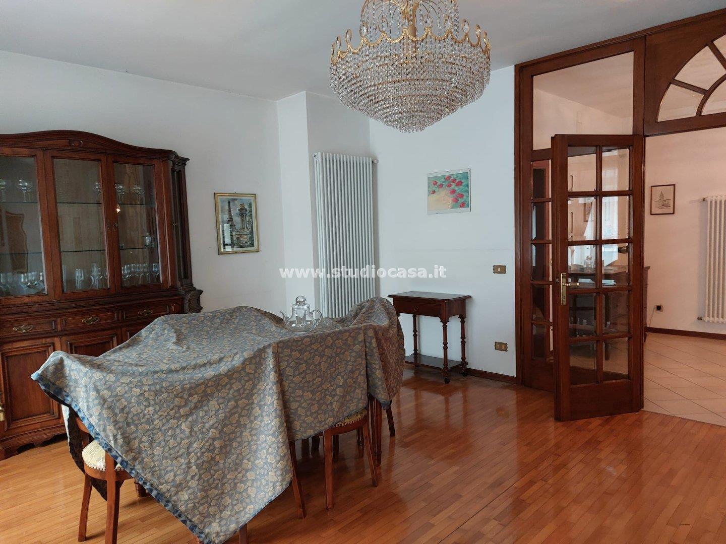 Appartamento in vendita a Besenello