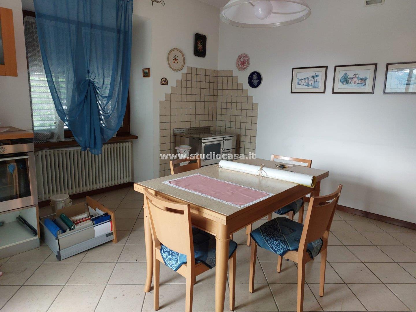 Appartamento in vendita a Besenello