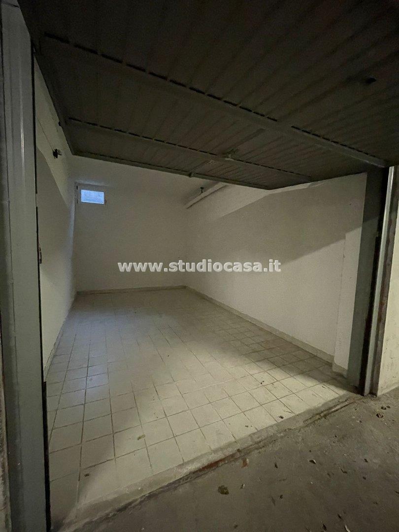 Box / Autorimessa in vendita a Trento