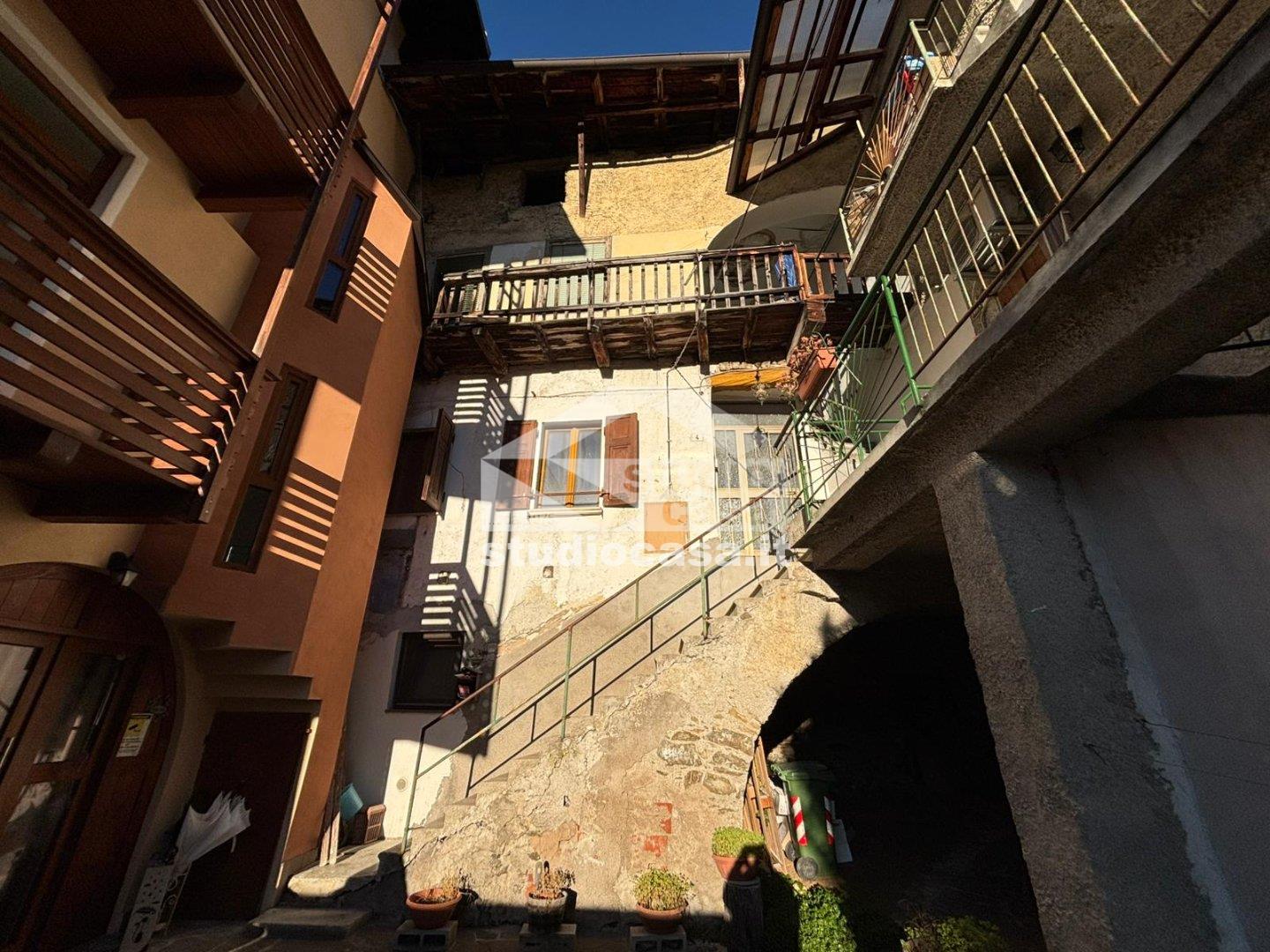 Casa Unifamiliare in vendita a Levico Terme
