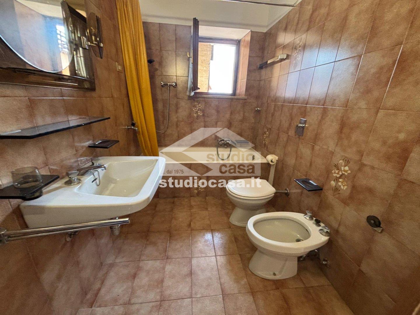Casa Unifamiliare in vendita a Cimone