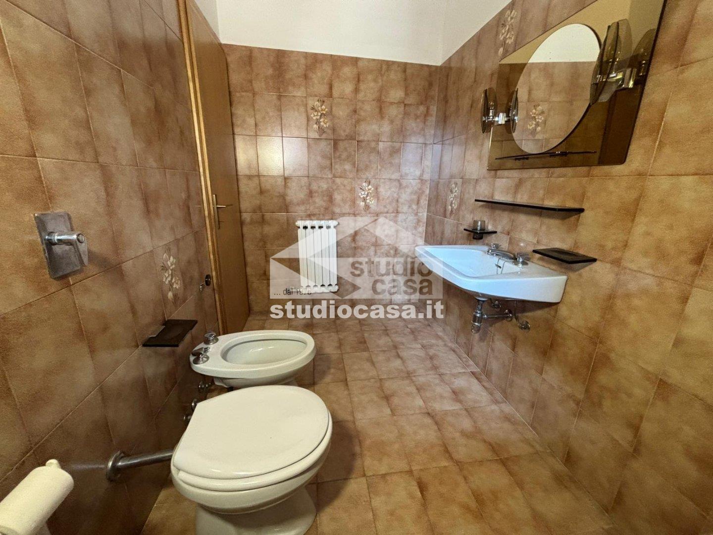 Casa Unifamiliare in vendita a Cimone