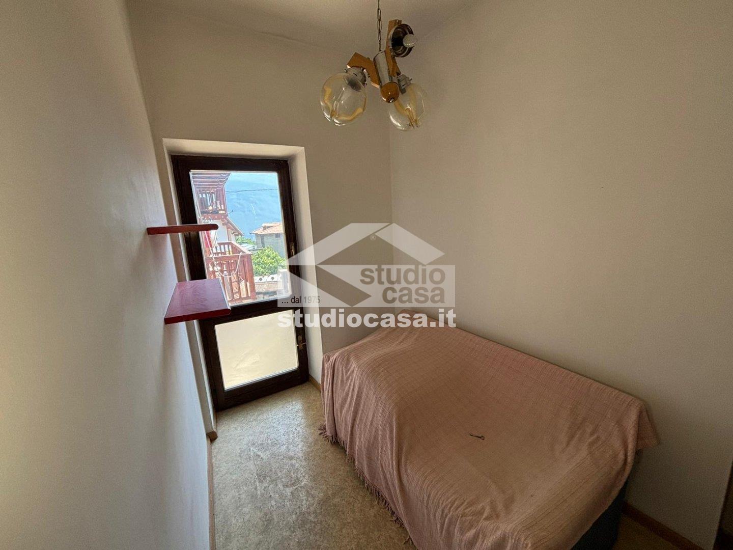 Casa Unifamiliare in vendita a Cimone