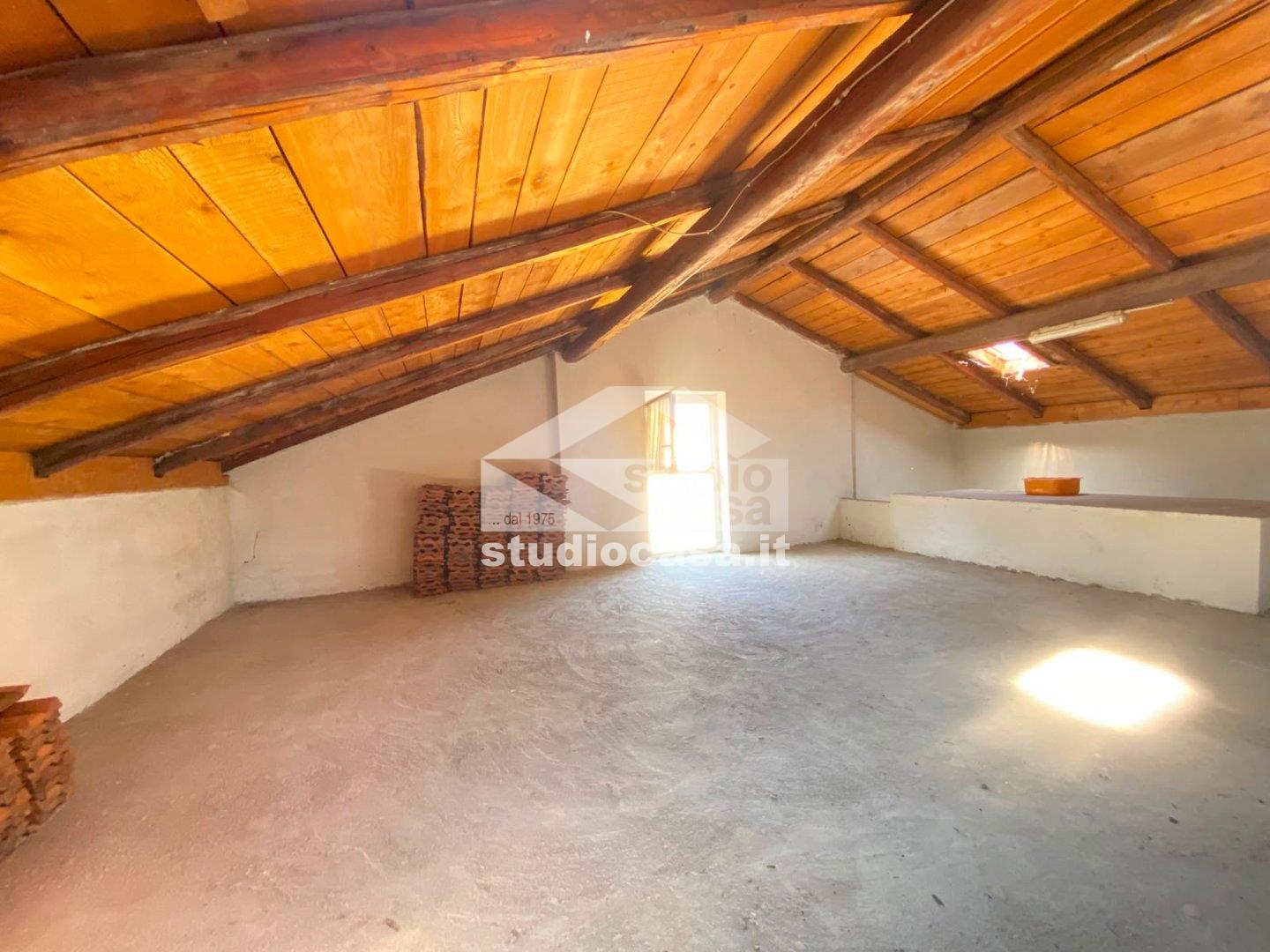 Casa Bifamiliare in vendita a Mezzocorona