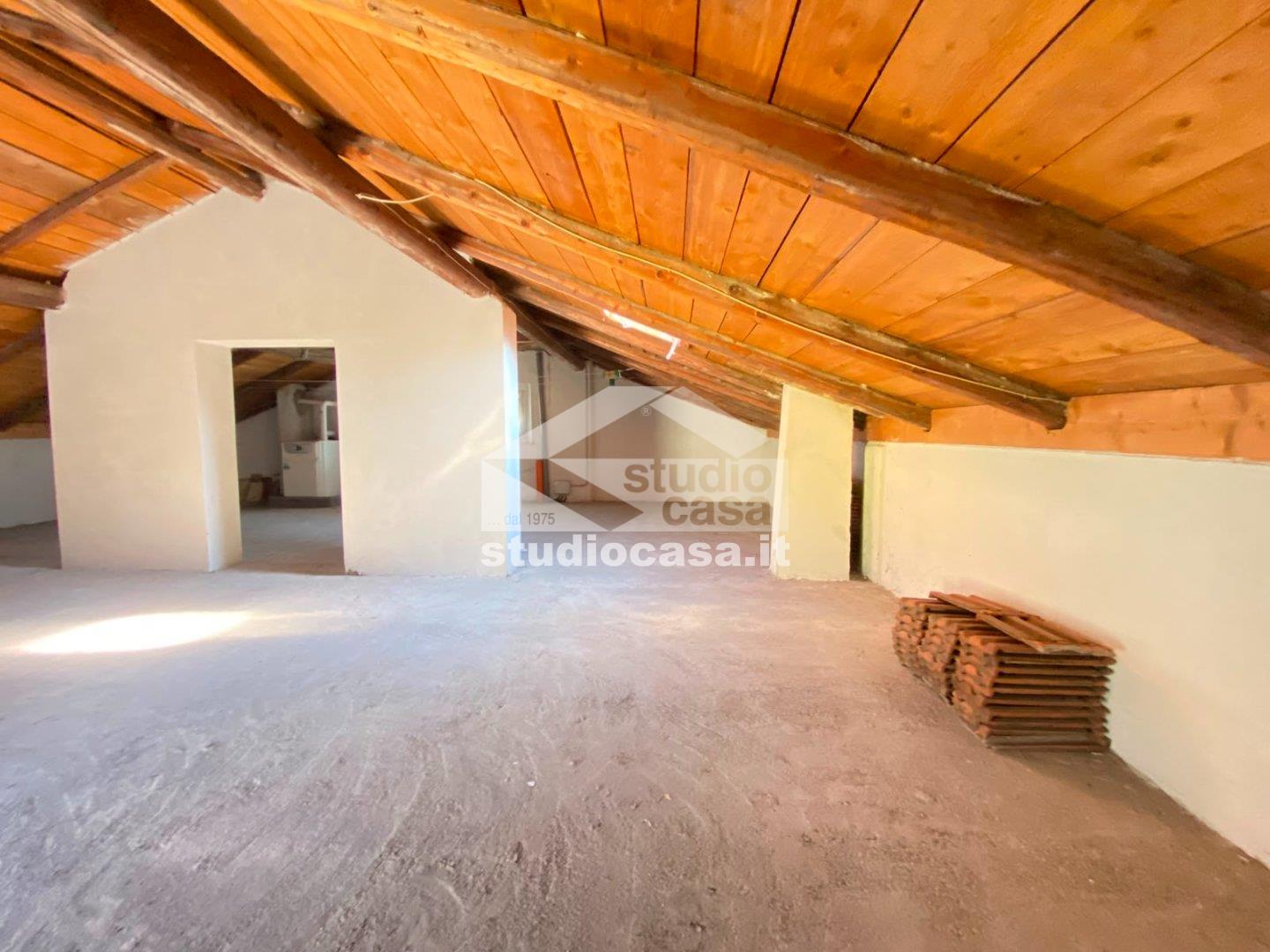 Casa Bifamiliare in vendita a Mezzocorona