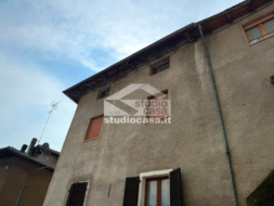 Appartamento in vendita a Vallelaghi