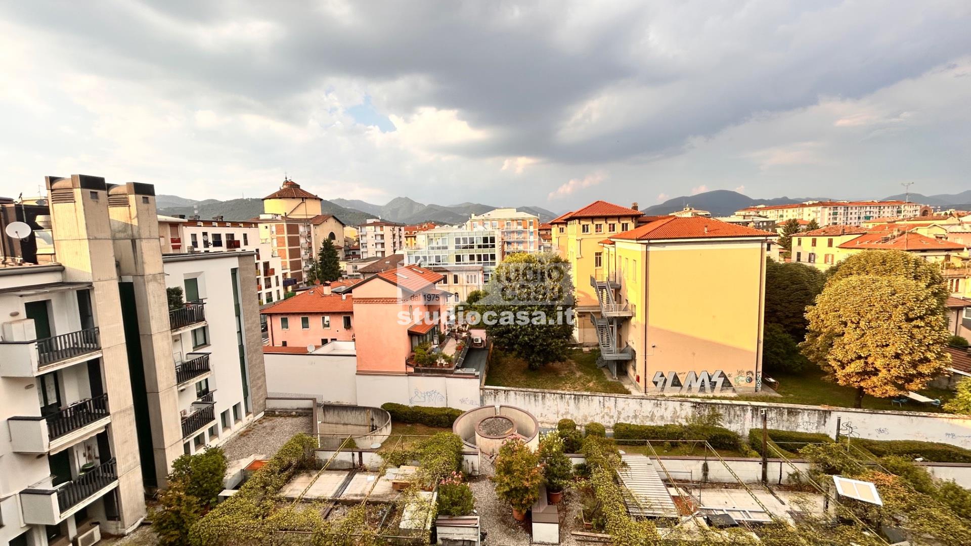 Appartamento in vendita a Bergamo