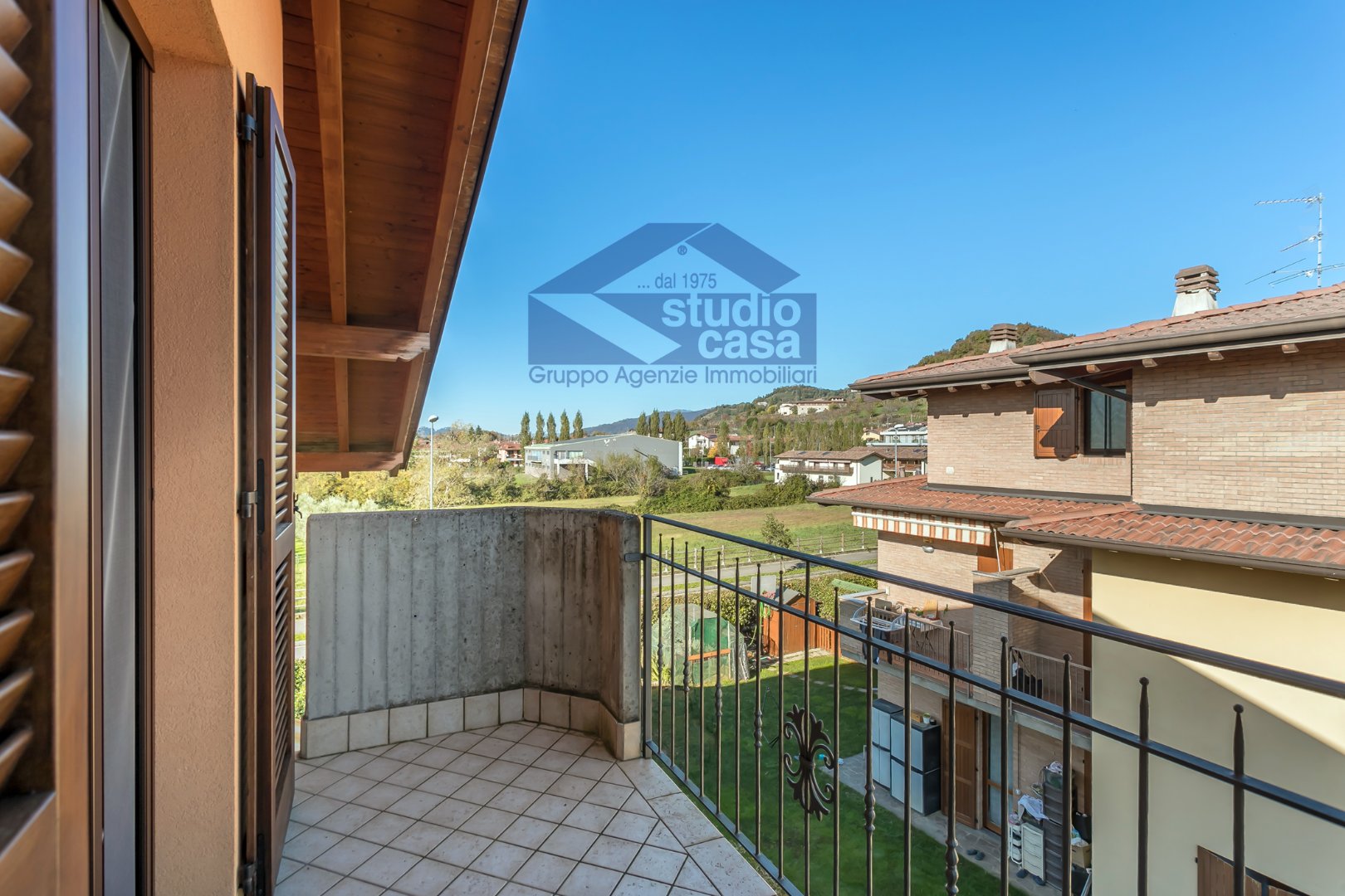 Appartamento in vendita a Scanzorosciate