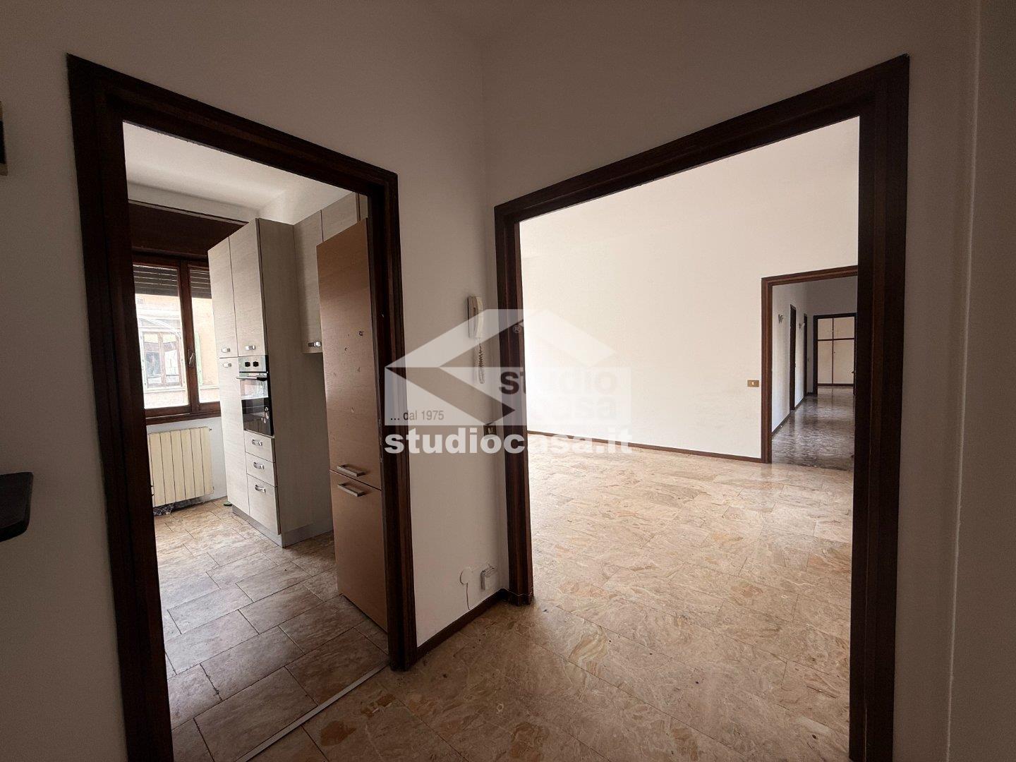 Appartamento in vendita a Bergamo