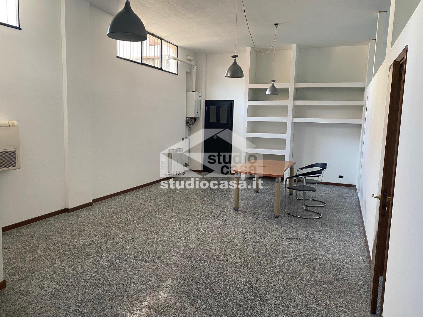 Ufficio in affitto a Bergamo