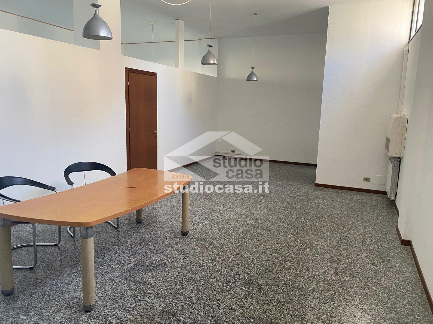 Ufficio in affitto a Bergamo