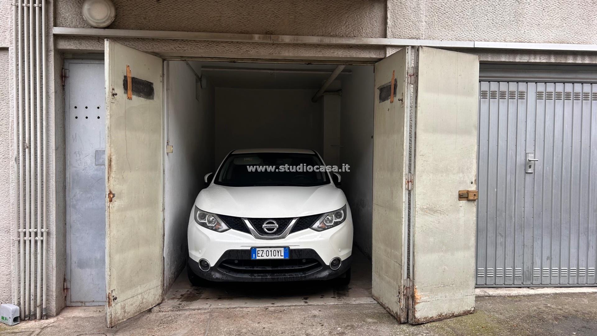 Box / Autorimessa in vendita a Bergamo