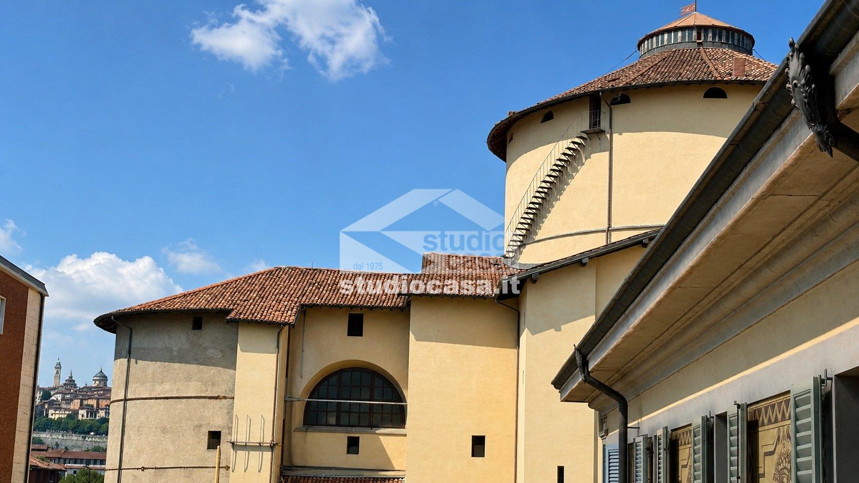 Appartamento in vendita a Bergamo